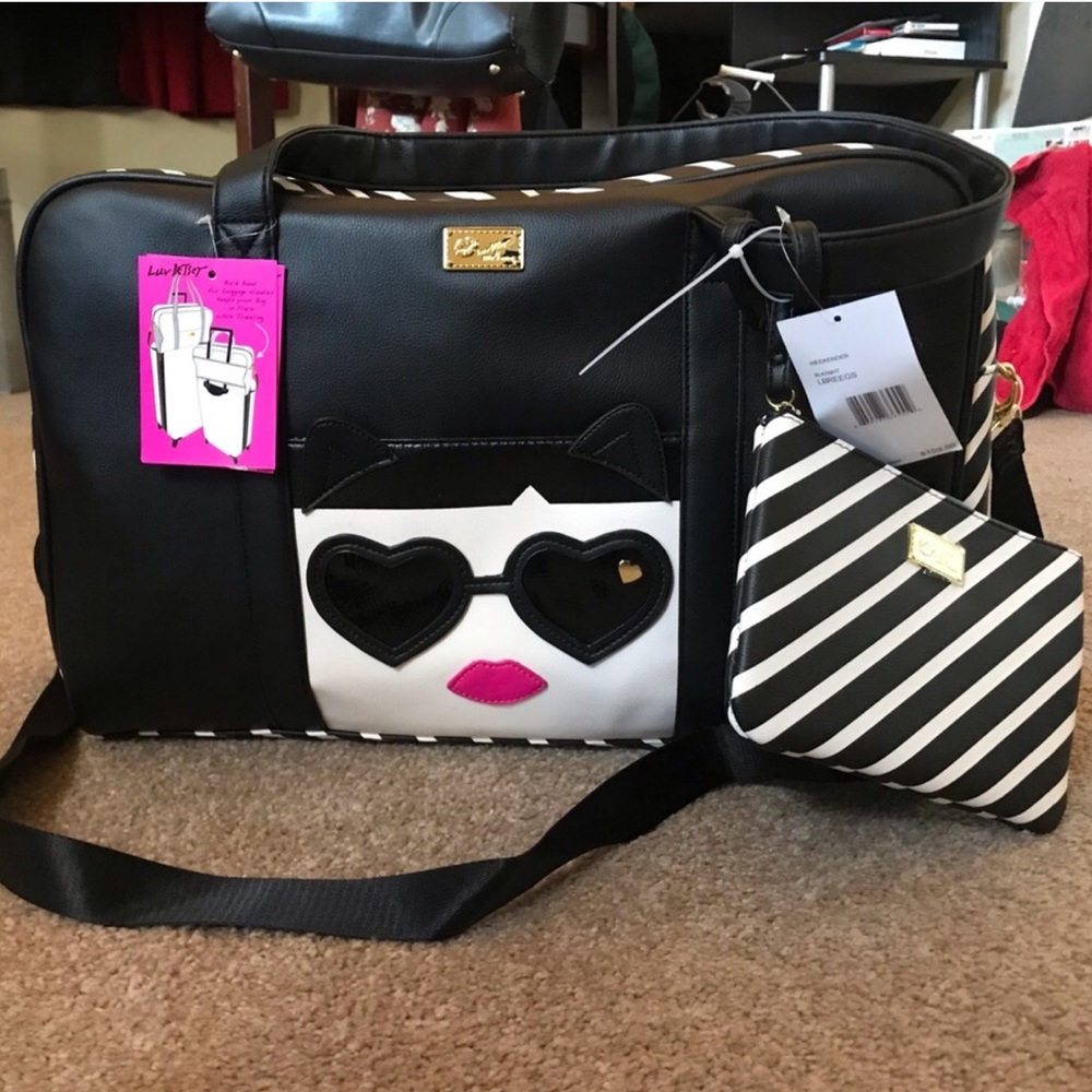 ✨💥 SALE!! Betsey Johnson luggage bag